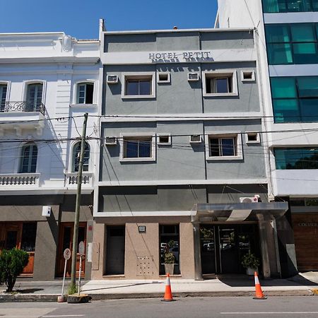Hotel Petit Córdoba Luaran gambar