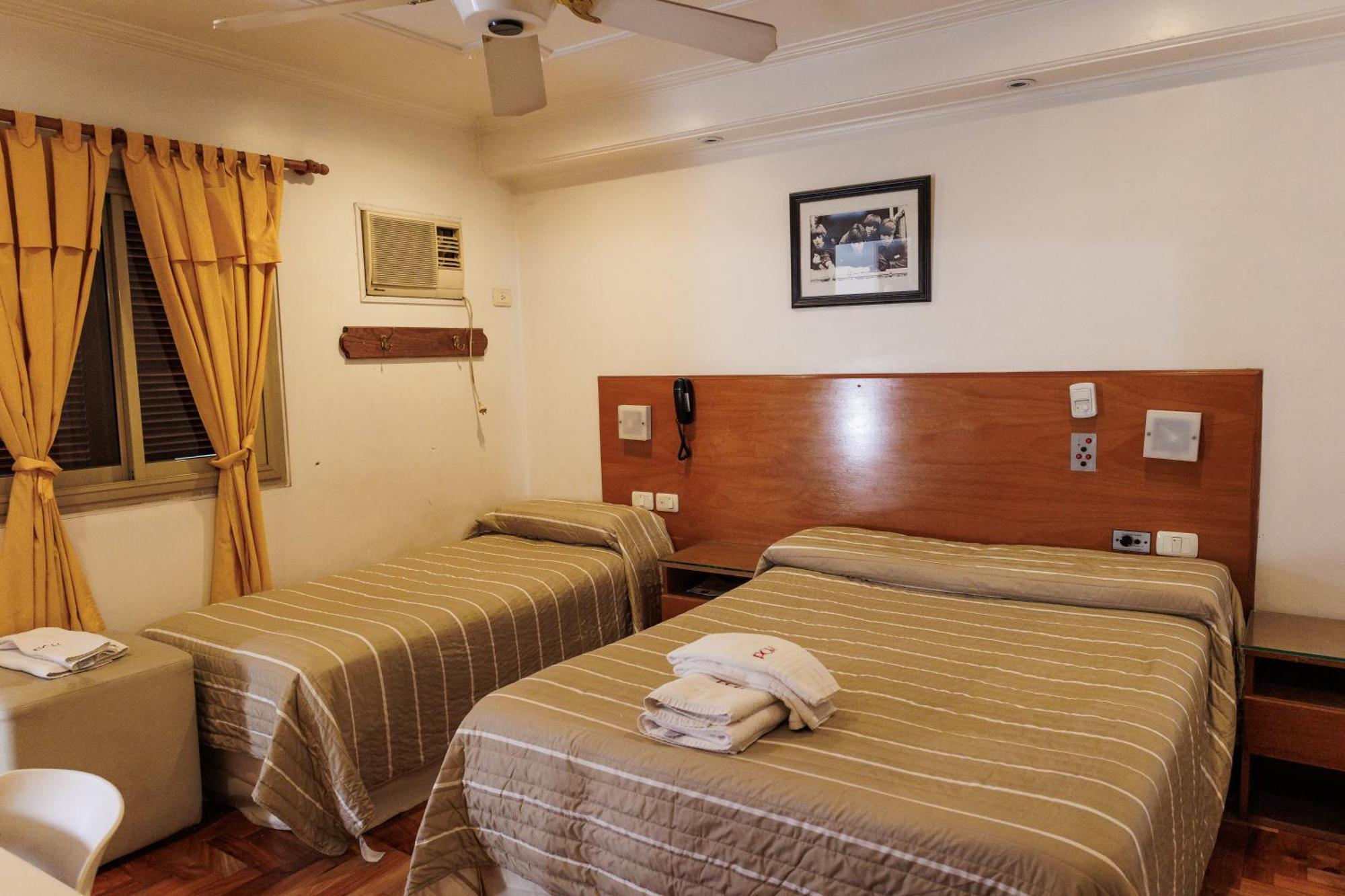 Hotel Petit Córdoba Luaran gambar